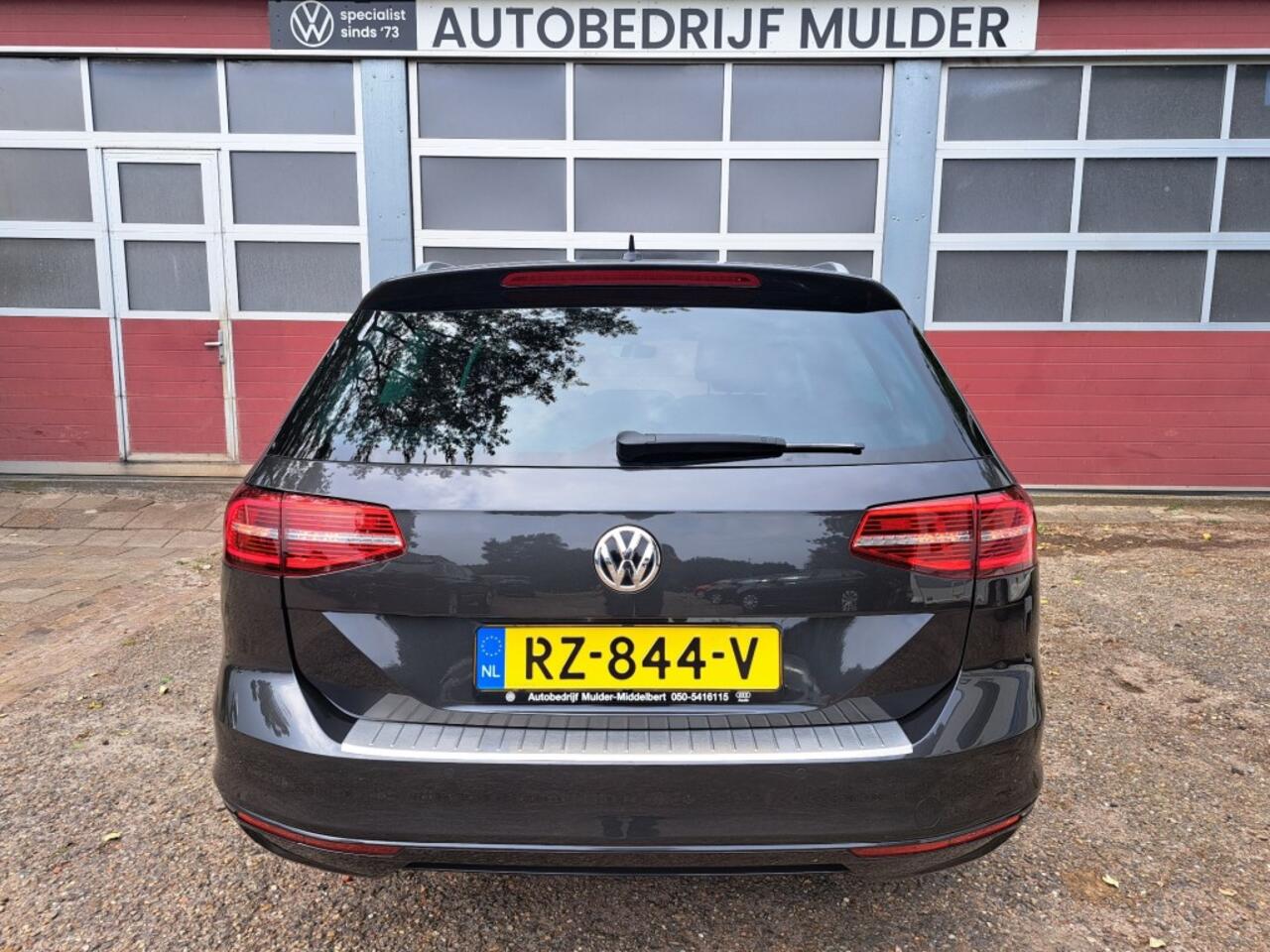 Volkswagen PASSAT Variant 1.6 TDI 120 Pk Bmt Comfortl. Bs ECC PDC