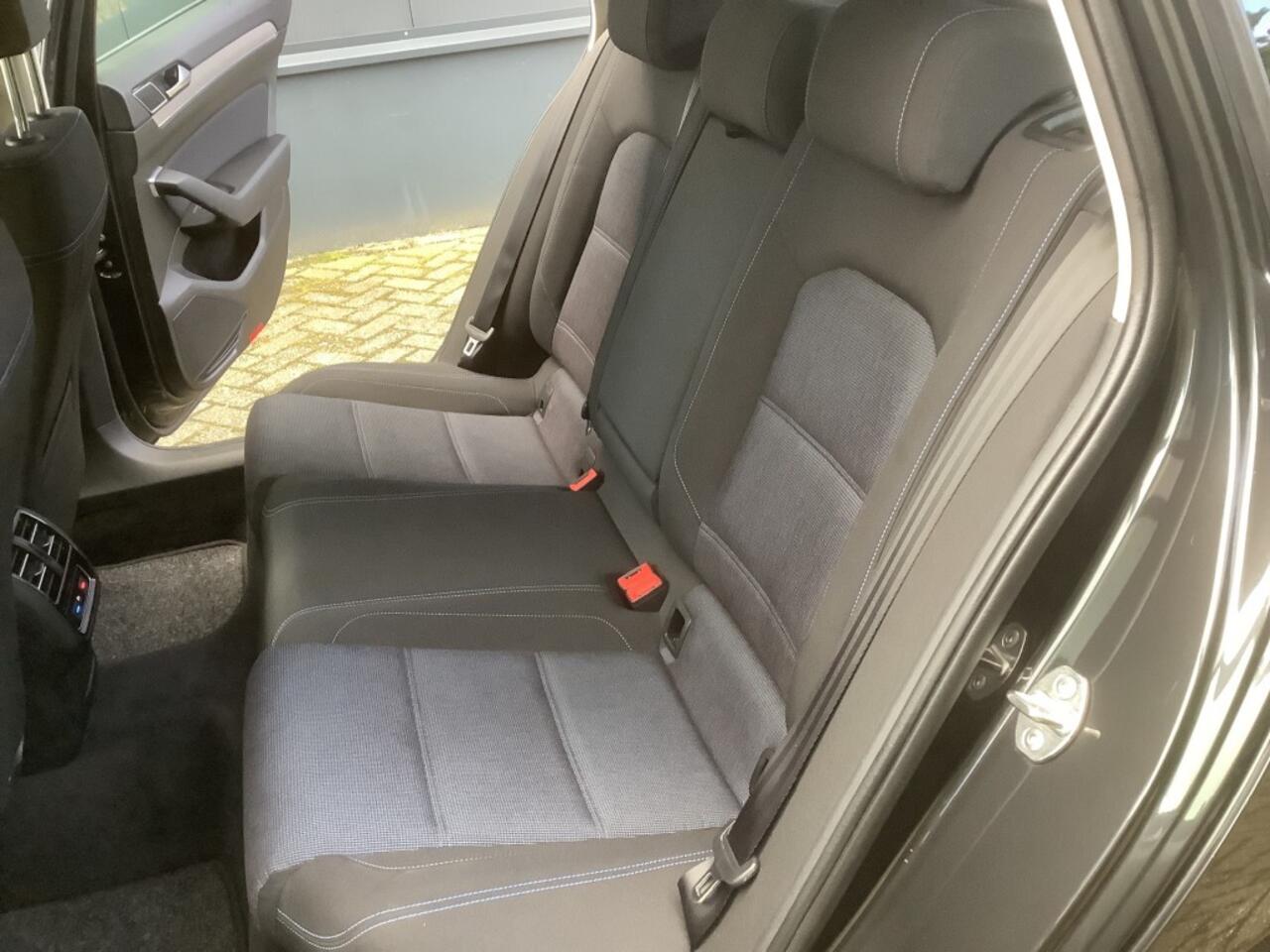 Volkswagen PASSAT 1.4 TSI Variant GTE