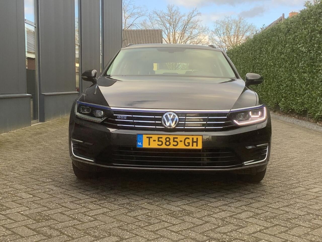 Volkswagen PASSAT 1.4 TSI Variant GTE