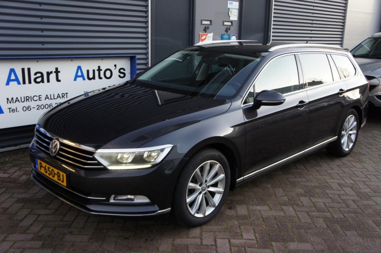 Volkswagen PASSAT 1,4 TSi ACT Highline DSG7 / Navigatie / Trekhaak