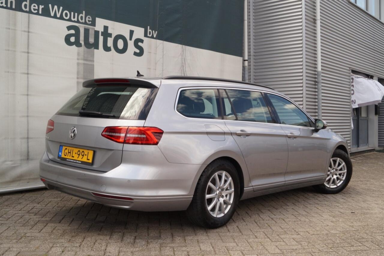 Volkswagen PASSAT Variant 1.6 TDI 120pk DSG Comfortline Business -LED-ECC-NAVI-