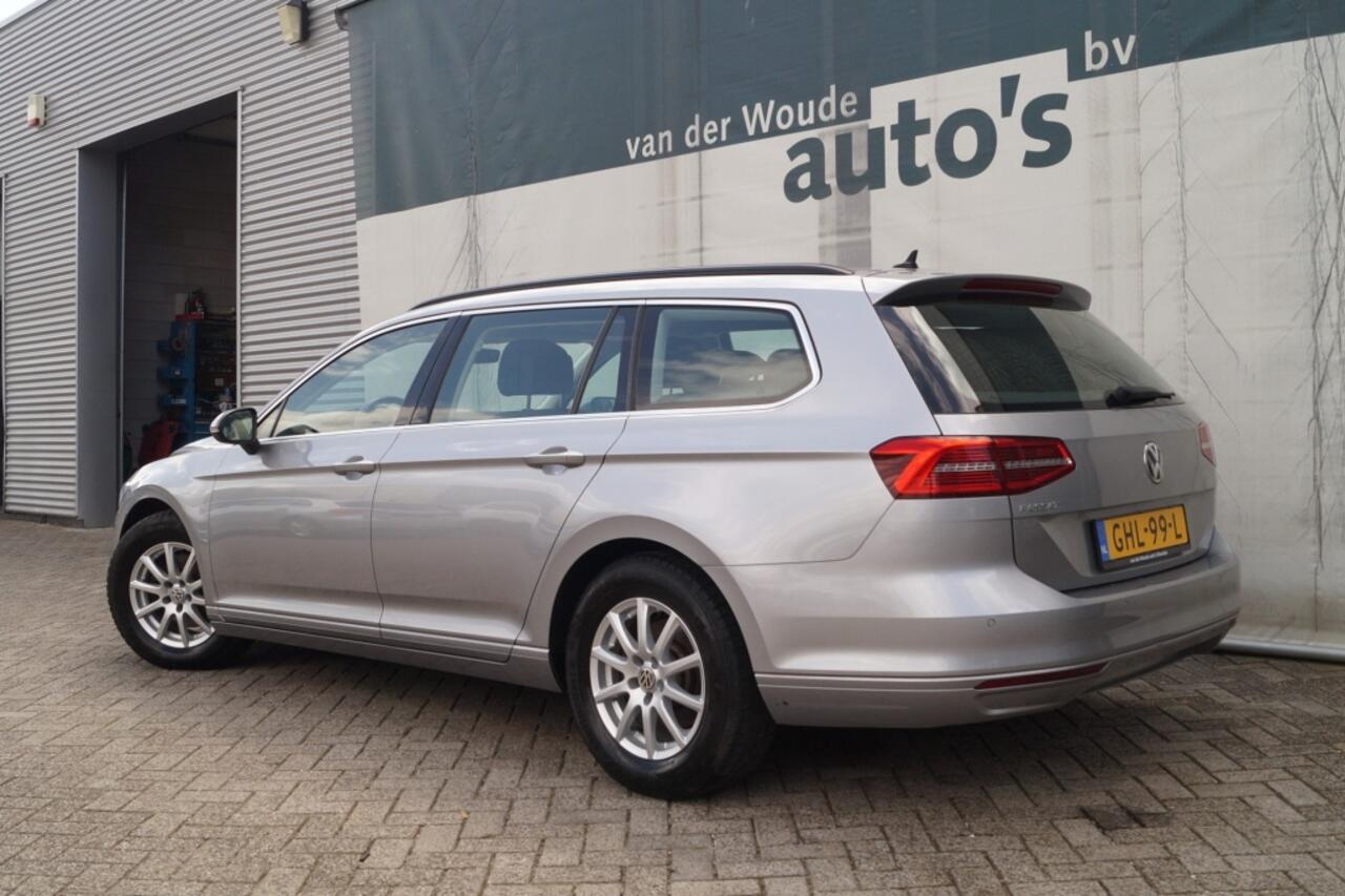 Volkswagen PASSAT Variant 1.6 TDI 120pk DSG Comfortline Business -LED-ECC-NAVI-