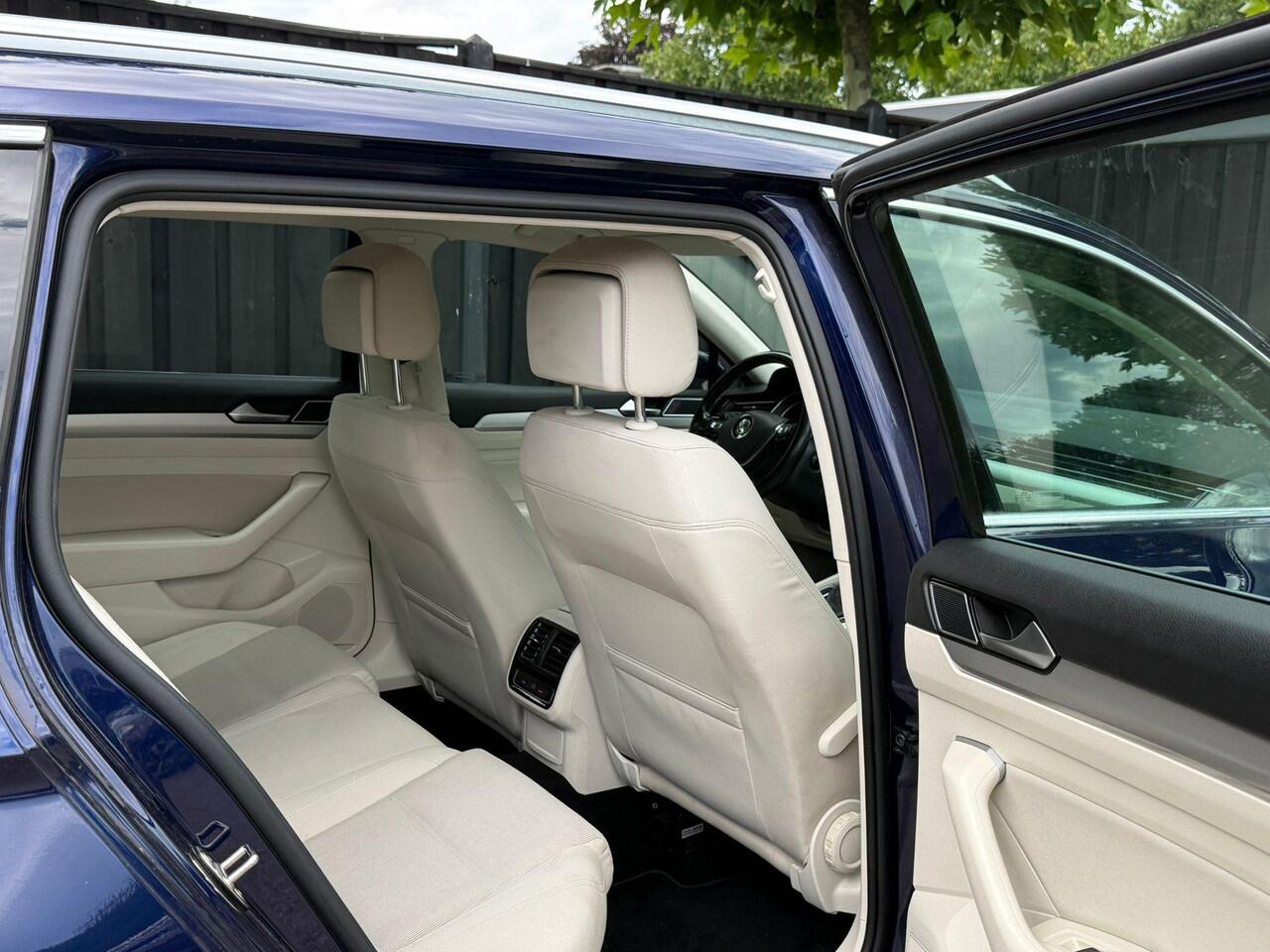 Volkswagen PASSAT Variant 1.6 TDI Comfortline Business Trekhaak