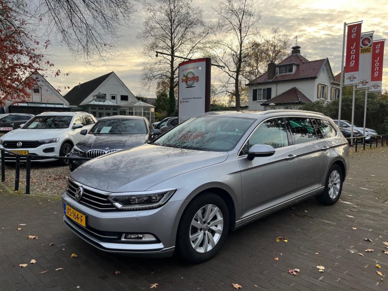 Volkswagen PASSAT VARIANT 1.5 TSI BUSINESS 150PK / SCHUIFDAK / CARPLAY / ADAP. CRUISE