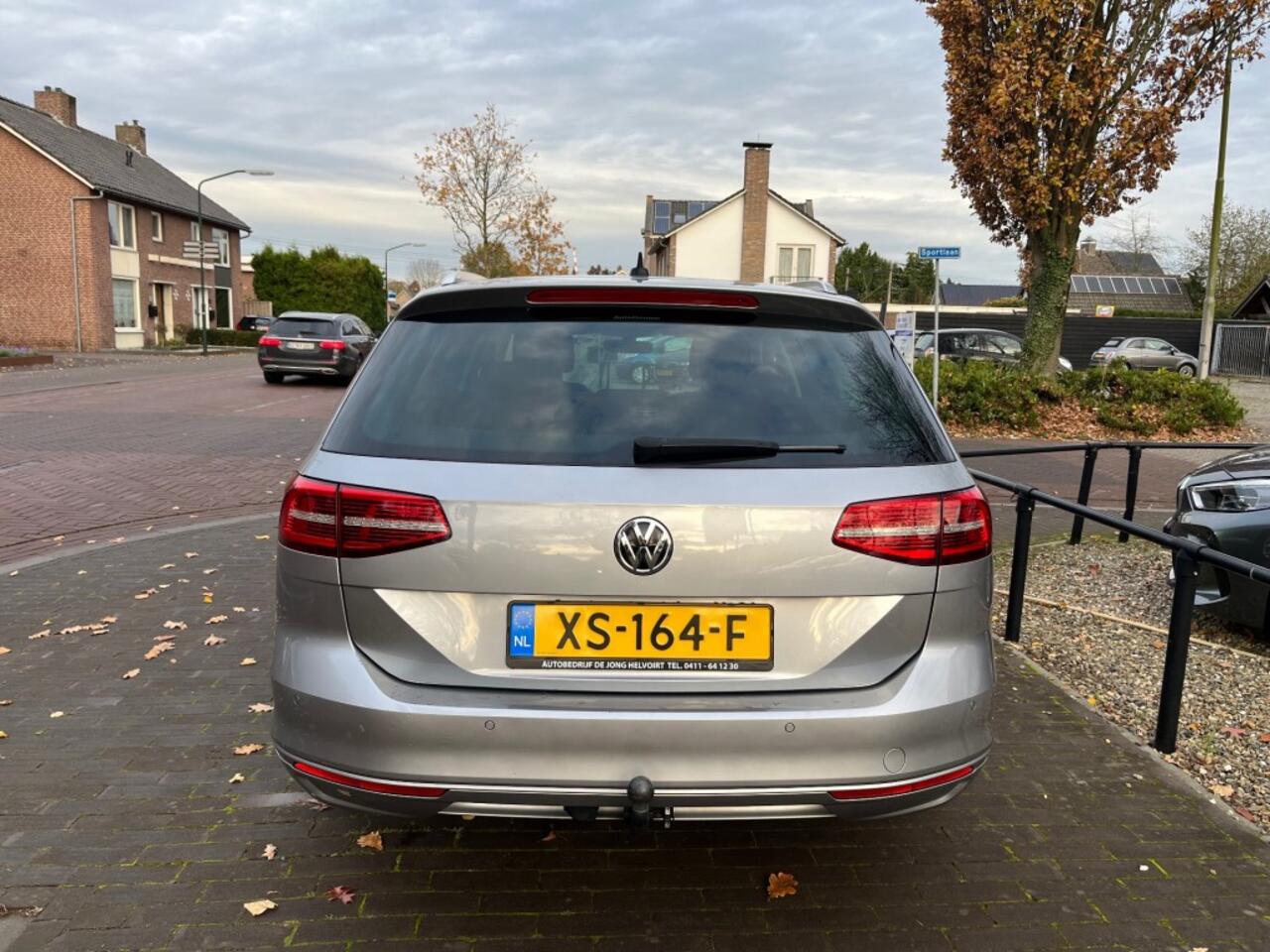Volkswagen PASSAT VARIANT 1.5 TSI BUSINESS 150PK / SCHUIFDAK / CARPLAY / ADAP. CRUISE