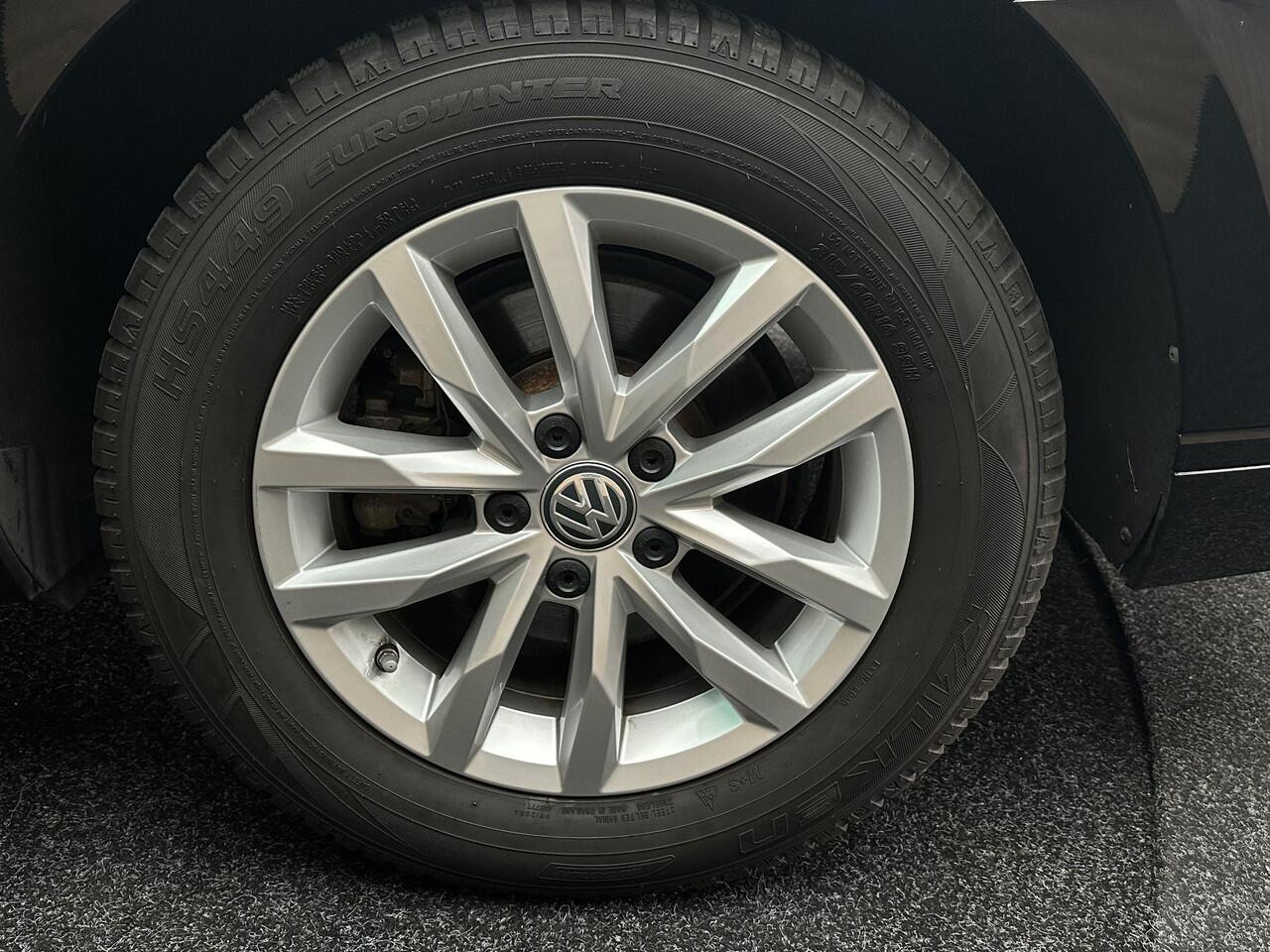 Volkswagen PASSAT Variant 1.5 TSI Comfort Business Trekhaak Elektrische stoelen Dealer Ondrh