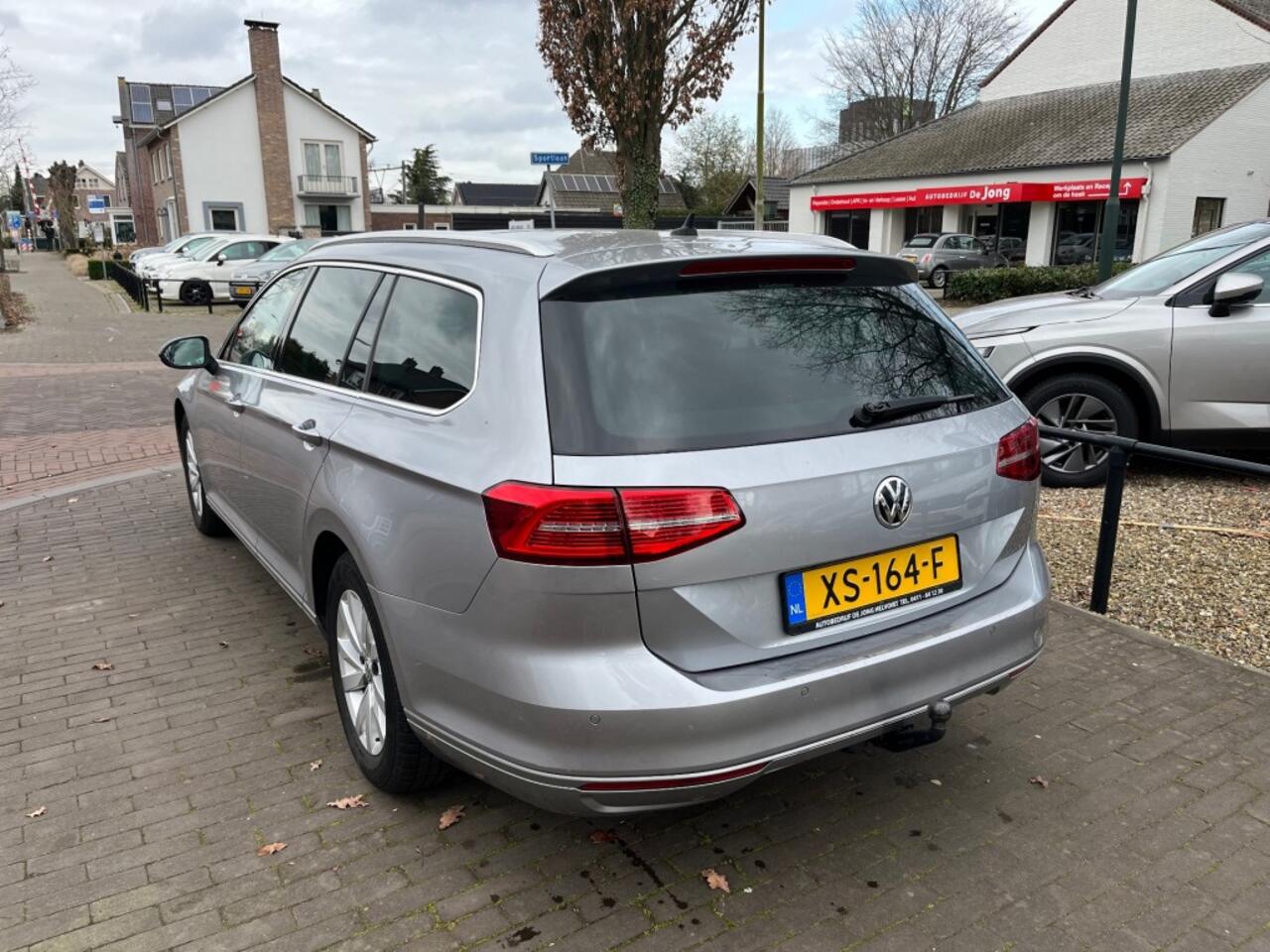 Volkswagen PASSAT VARIANT 1.5 TSI BUSINESS 150PK / SCHUIFDAK / CARPLAY / ADAP. CRUISE