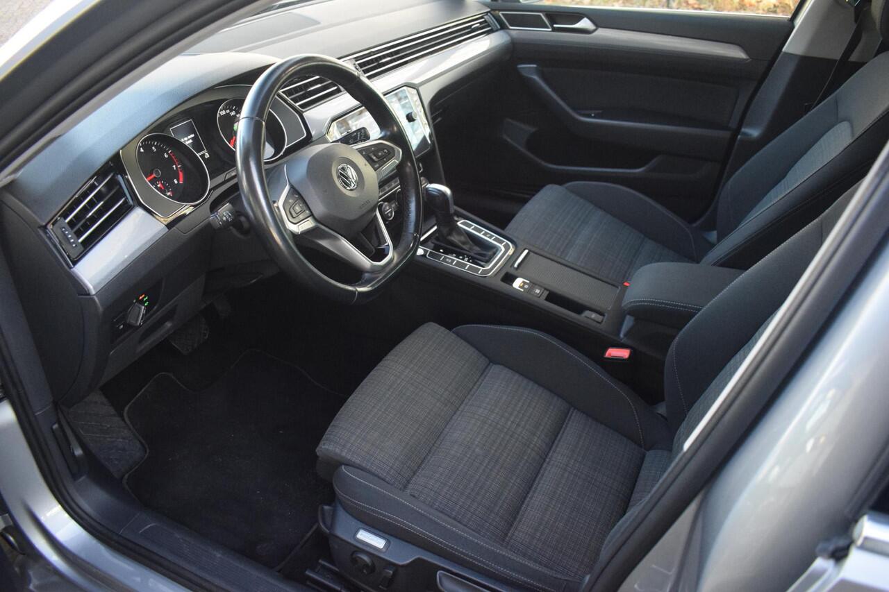 Volkswagen PASSAT Variant 1.5 TSI DSG Comfort Business met NAV|PDC|TREKHAAK|