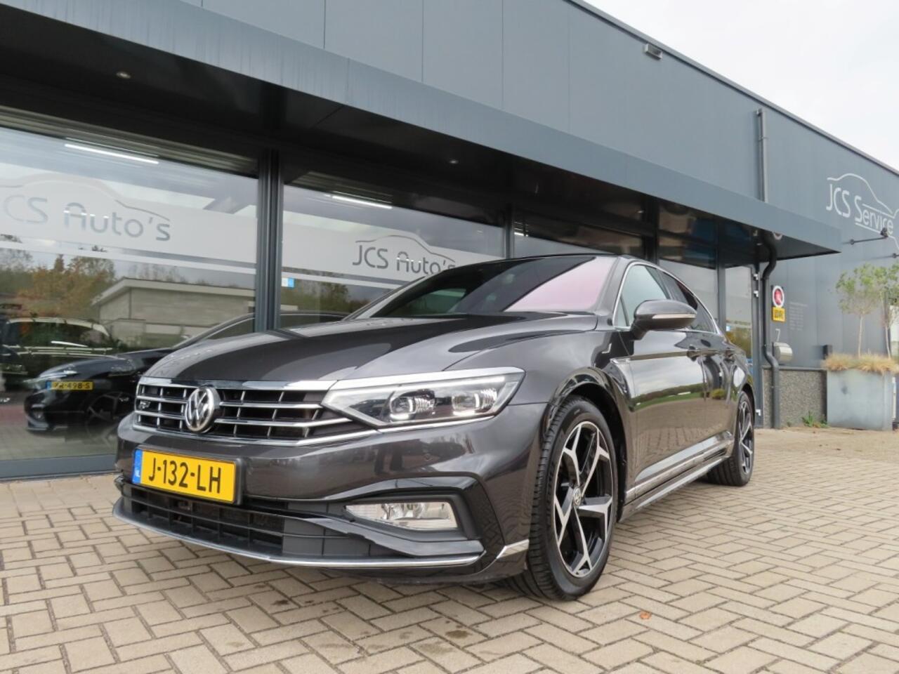 Volkswagen PASSAT 1.5 TSI Elegance R-Line Led Pano Adapt Cruise 2020