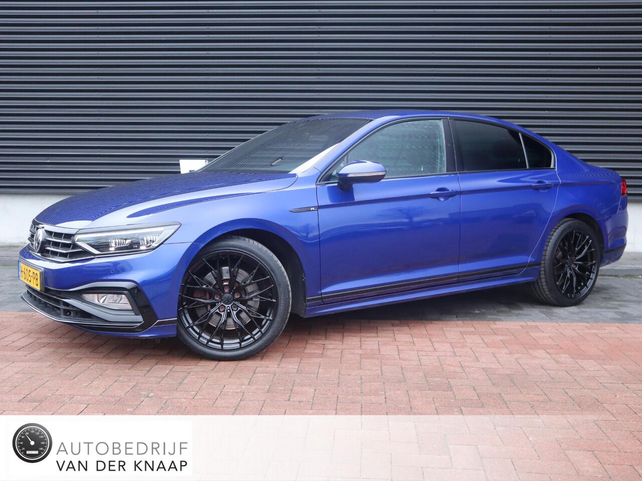 Volkswagen PASSAT 2.0 TSI 4Motion Elegance Business R | 272PK Fabrieks af | NAP | Clima | Adapt. Cruise | Navi | Leder/Alcantara | PDC | LED | Stoelverwarming | Multimedia |