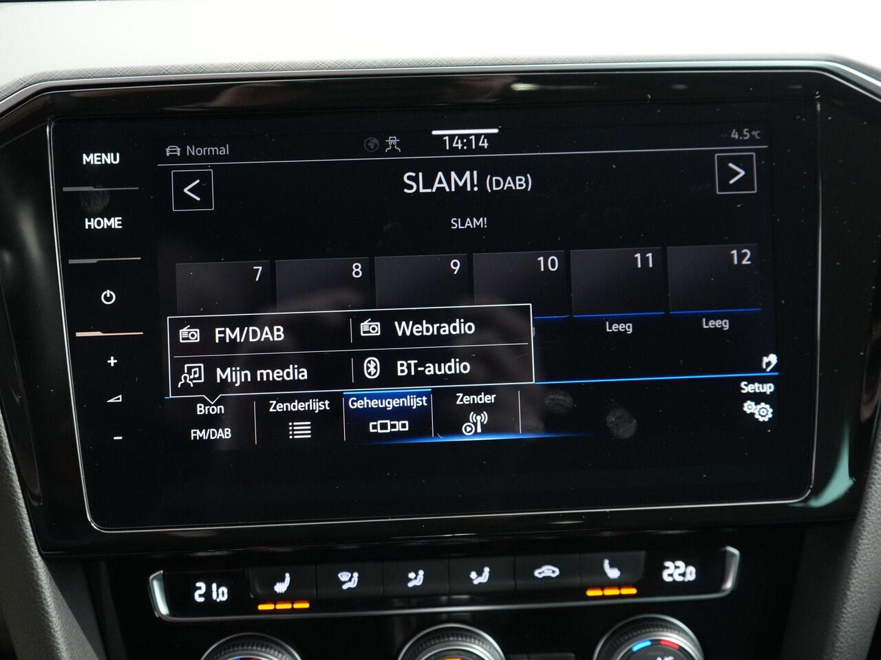 Volkswagen PASSAT Variant 1.4 TSI PHEV GTE Business | Pano | Carplay | Zwenkhaak | ACC | Stoelverwarming
