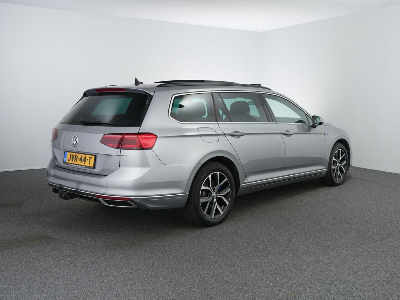 Volkswagen PASSAT Variant 1.4 TSI PHEV GTE Business | Pano | Carplay | Zwenkhaak | ACC | Stoelverwarming