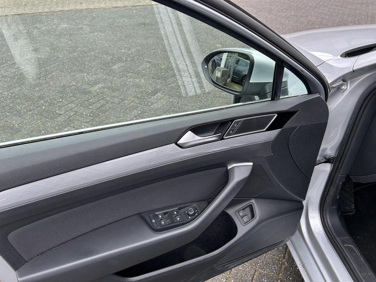 Volkswagen PASSAT Variant 1.4 TSI PHEV GTE Business