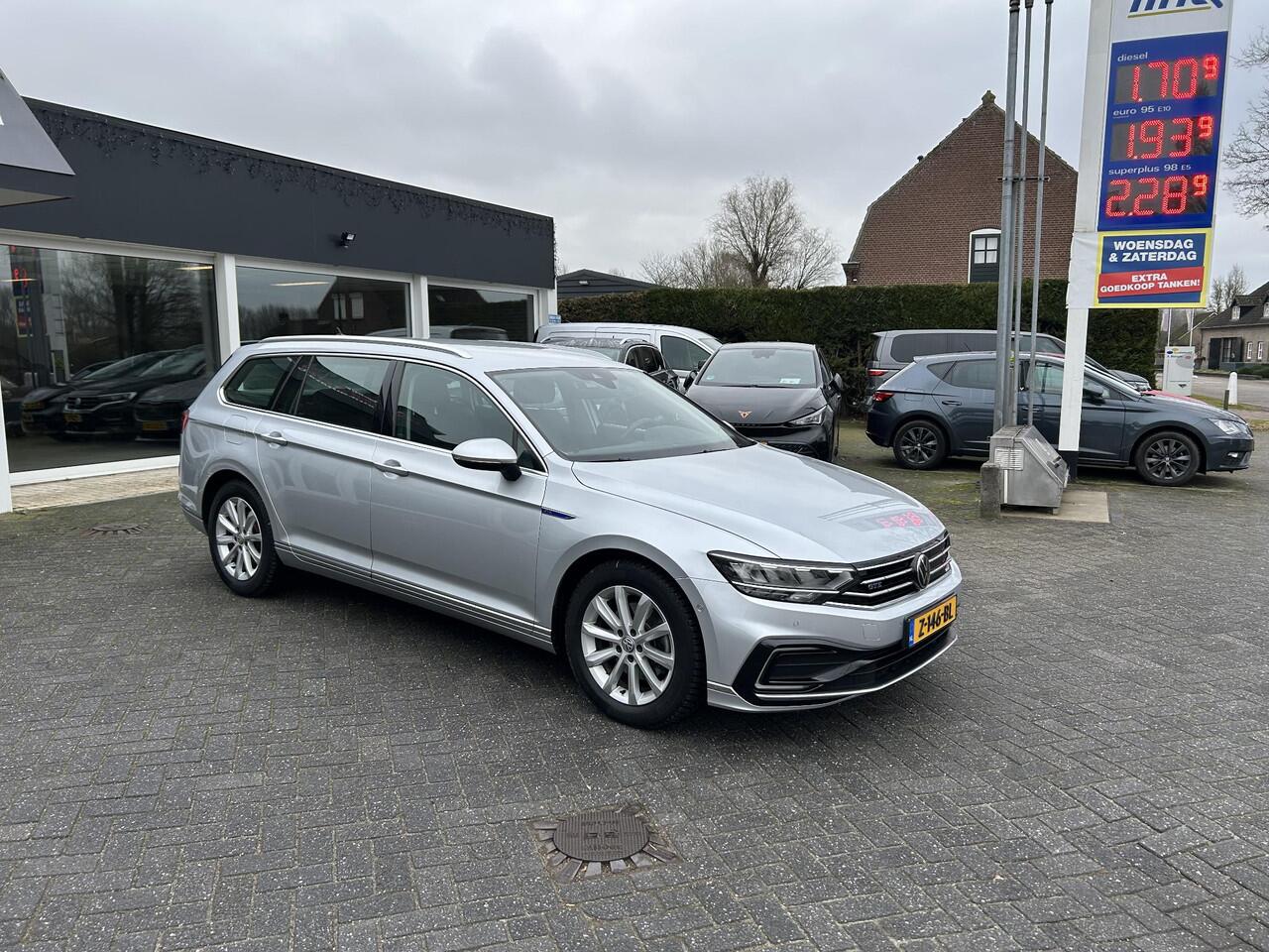 Volkswagen PASSAT Variant 1.4 TSI PHEV GTE Business