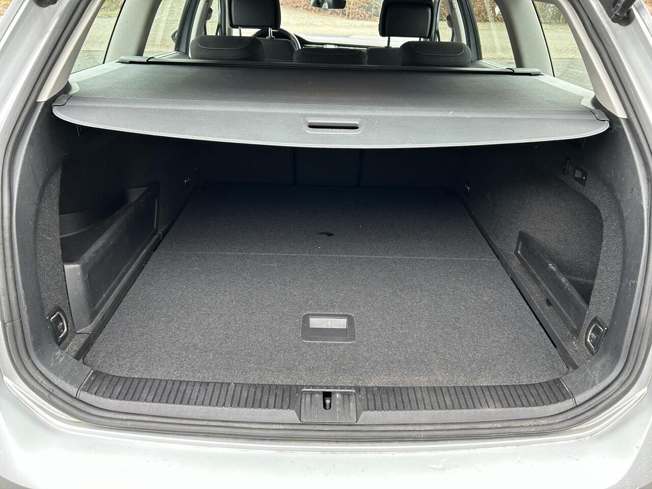 Volkswagen PASSAT Variant 1.4 TSI PHEV GTE Business