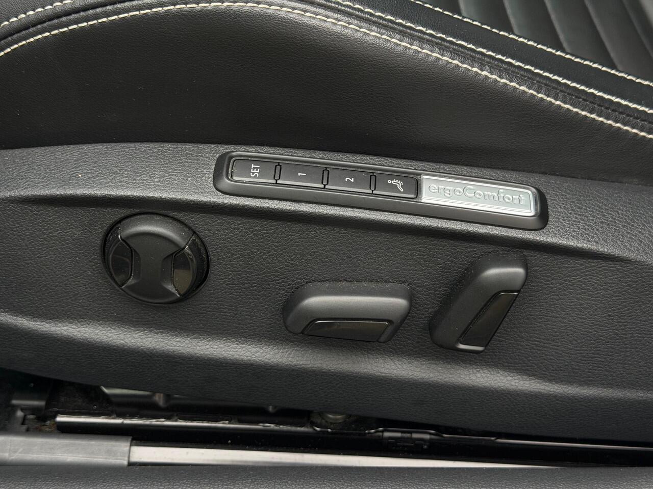 Volkswagen PASSAT Variant 1.4 TSI PHEV GTE Pano Navi Leder