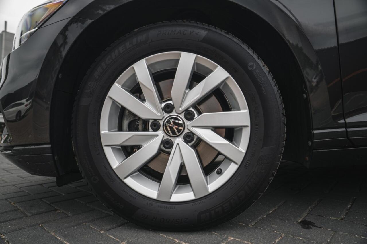 Volkswagen PASSAT 1.5 TSI COMFORT BNS.