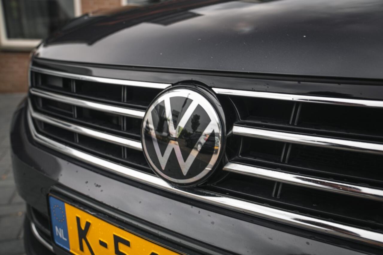 Volkswagen PASSAT 1.5 TSI COMFORT BNS.