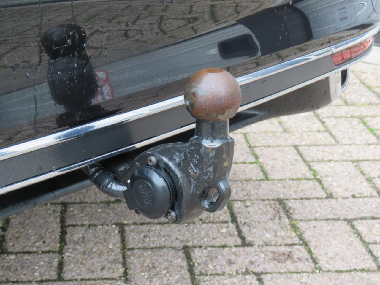 Volkswagen PASSAT 1.4 TSI PHEV GTE BNS / Pano / Wegklap.haak / Stoelverw. / Camera / BOVAG garantie