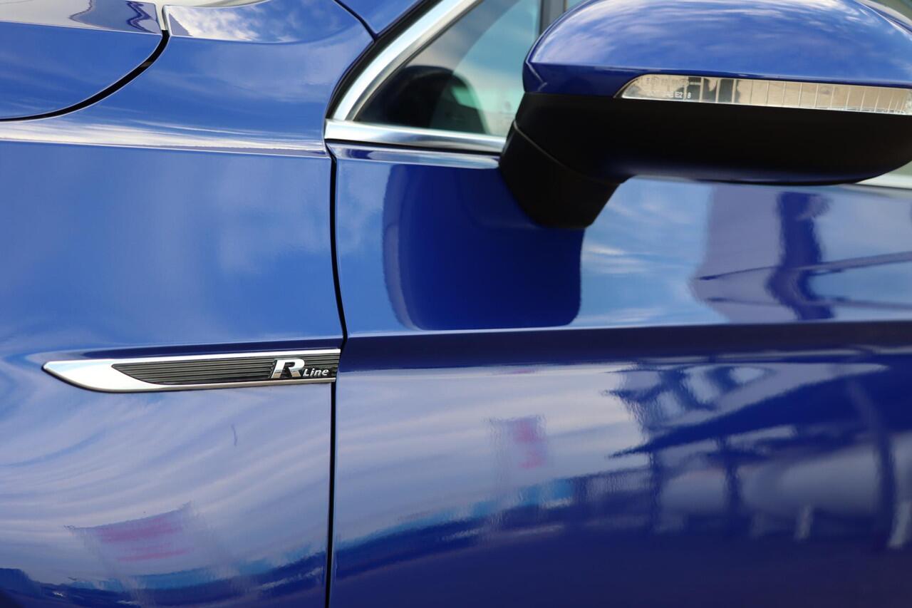 Volkswagen PASSAT Variant 1.5 TSI R-Line Business + 150pk DSG7