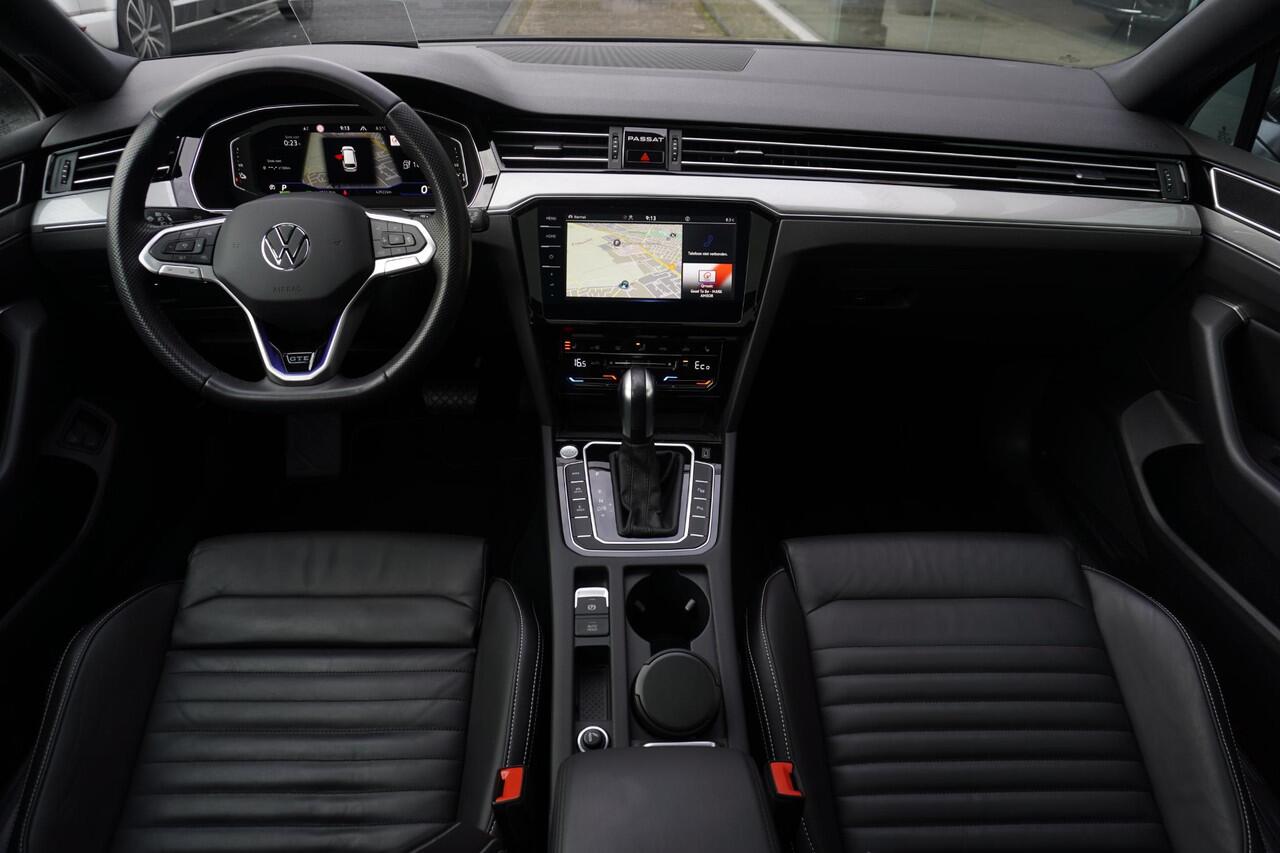 Volkswagen PASSAT Variant 1.4 TSI PHEV GTE Business | Nappa Leder | Pano | Trekhaak | Camera | Navi | Head-up | ACC | 18"