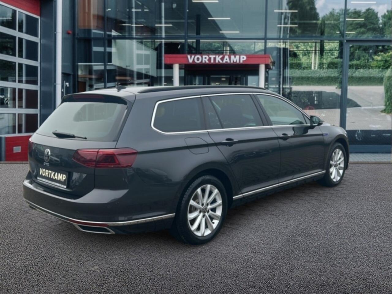 Volkswagen PASSAT 1.4 TSI DSG GTE TREKHAAK/CAMERA/NAVI/CARPLAY/ACC/STOELVERW