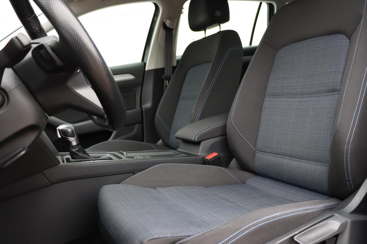 Volkswagen PASSAT Variant 1.4 TSI PHEV GTE Business 218pk DSG6 | IQ. Drive | Stoelverwarming | Carplay | Camera | Ergo