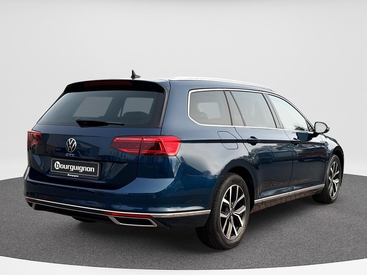 Volkswagen PASSAT Variant 1.4 TSI PHEV GTE Business 218Pk | Leder | A-camera | Stoelverwarming | Navi | Clima | ACC |