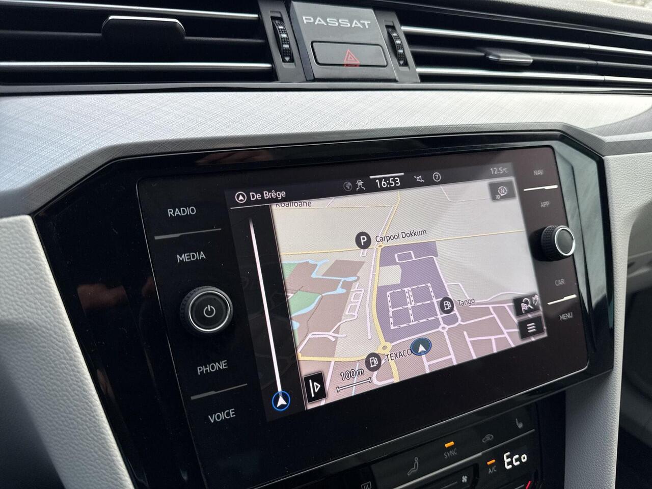 Volkswagen PASSAT Variant 1.4 TSI PHEV GTE Business 218Pk | Leder | A-camera | Stoelverwarming | Navi | Clima | ACC |