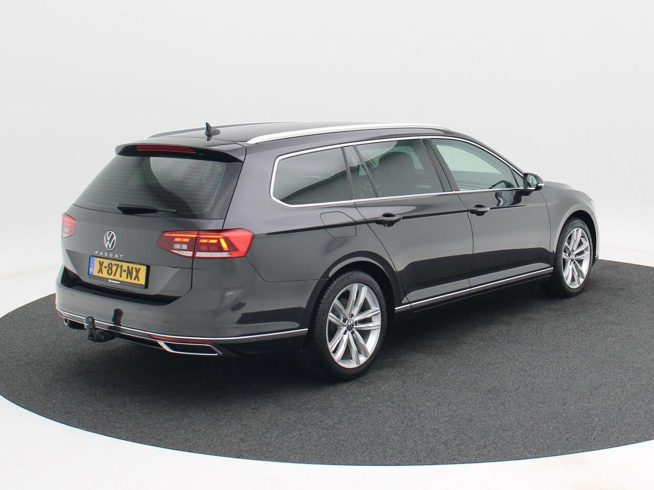 Volkswagen PASSAT Variant 1.5 TSi 150 Pk Automaat Business | Adaptive Cruise | Climate Control | Camera | Trekhaak | Navigatie | Stoelverwarming | 18 Inch