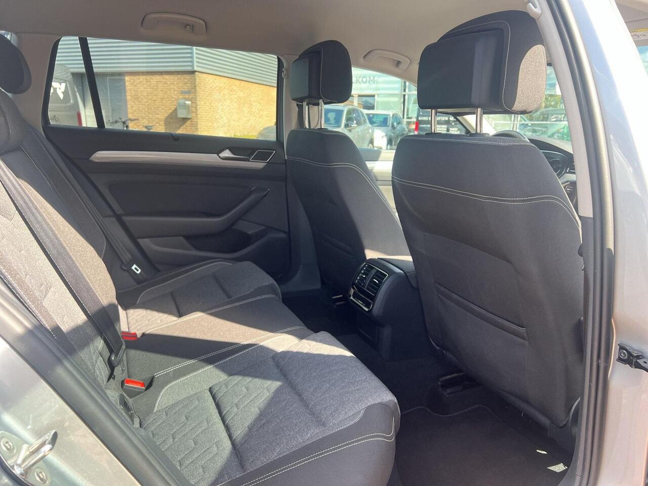 Volkswagen PASSAT Variant 1.4 TSI PHEV GTE Business | Trekhaak | PHEV | A. Camera | Travel Ass. | SOH 92% |