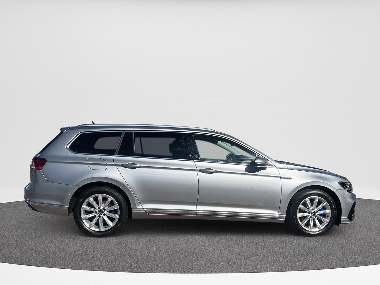 Volkswagen PASSAT Variant 1.4 TSI PHEV GTE Business | Trekhaak | PHEV | A. Camera | Travel Ass. | SOH 92% |