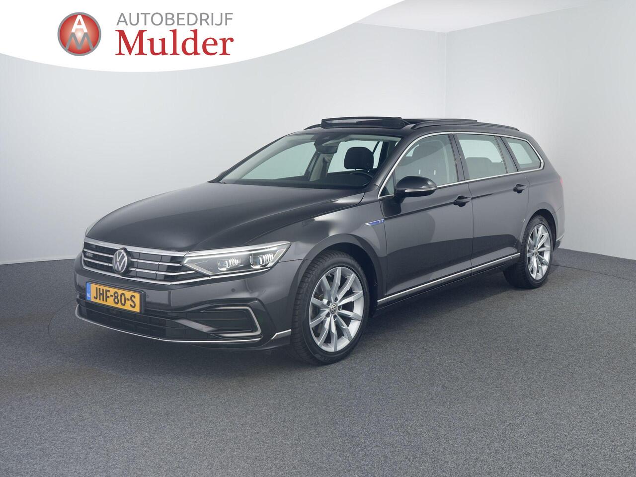 Volkswagen PASSAT Variant 1.4 TSI PHEV GTE Business | Matrix IQ | Pano |Standkachel | Virtual | Zwenkhaak |