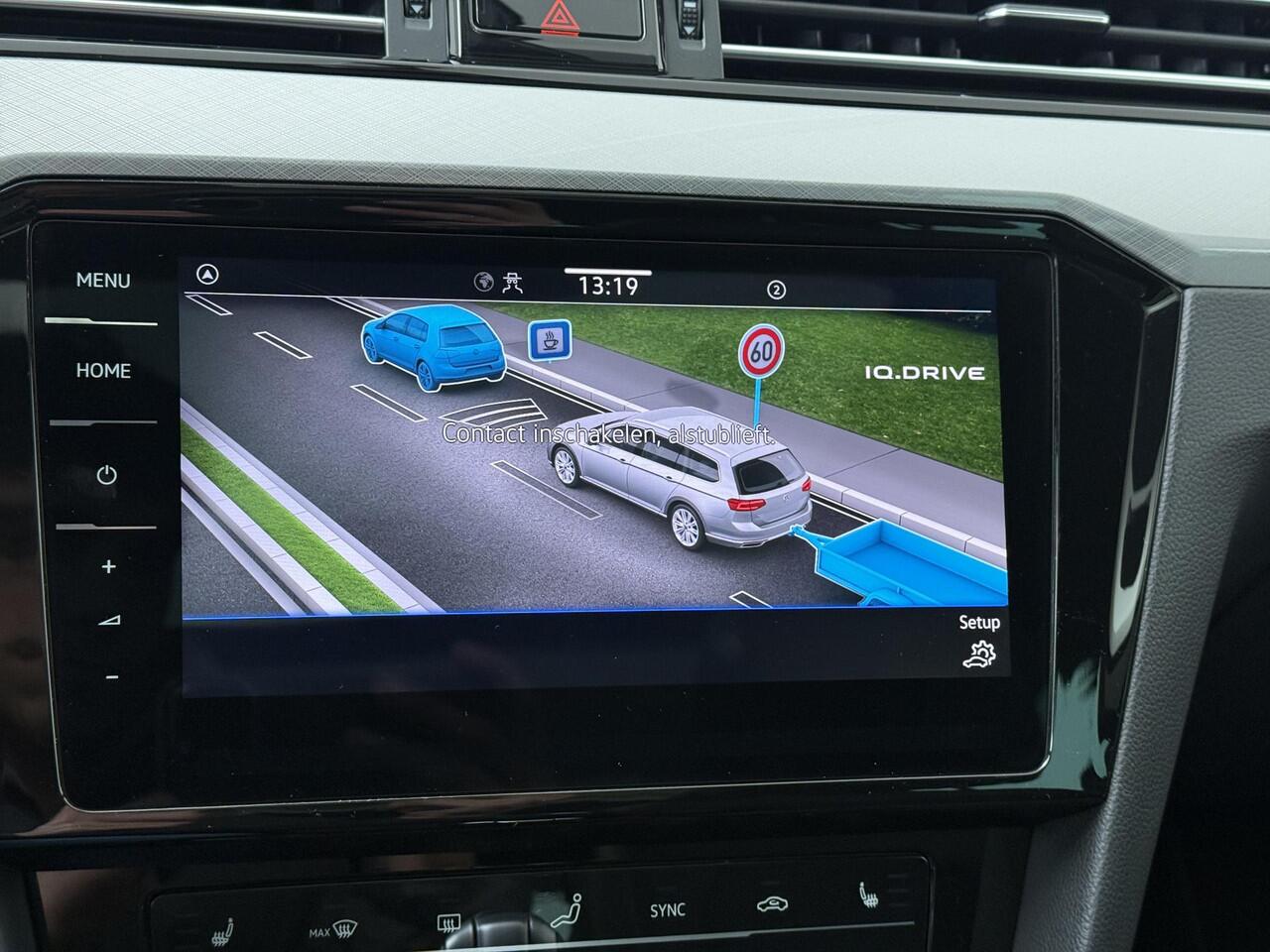 Volkswagen PASSAT Variant 1.4 TSI PHEV GTE Business | 218 PK | SoH 94% | Panoramadak | Bestuurdersstoel ErgoComfort | Adaptive cruise control | Navigatiesysteem |