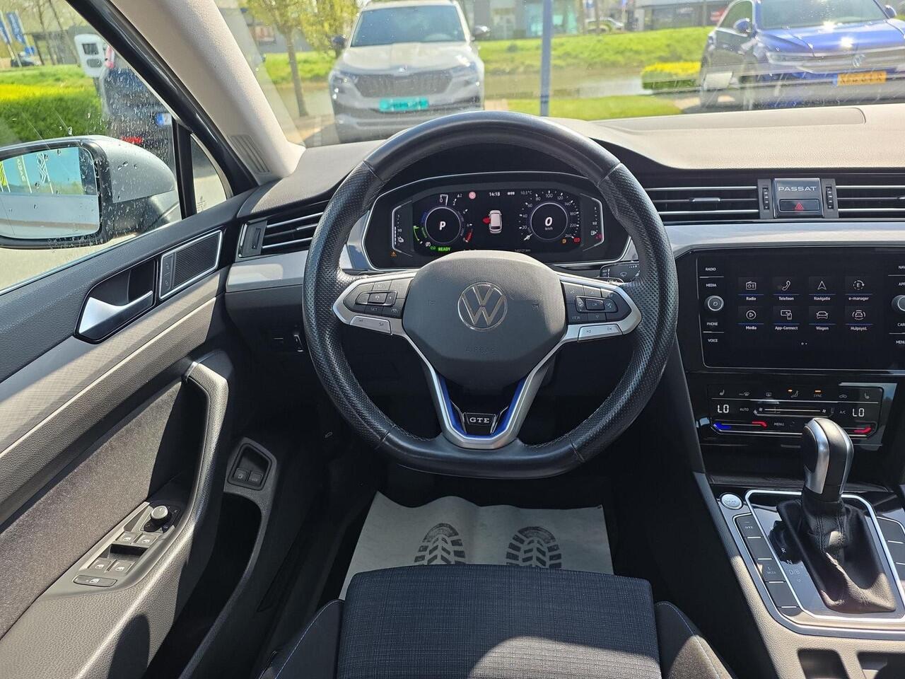 Volkswagen PASSAT Variant 1.4 TSI PHEV GTE Business | Trekhaak | A.Camera | Winterpakket | 2018Pk |