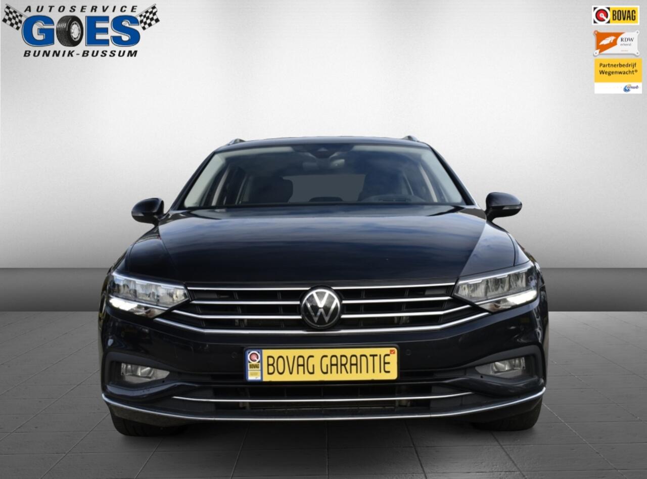 Volkswagen PASSAT high/stoelvrw/clima/carplay