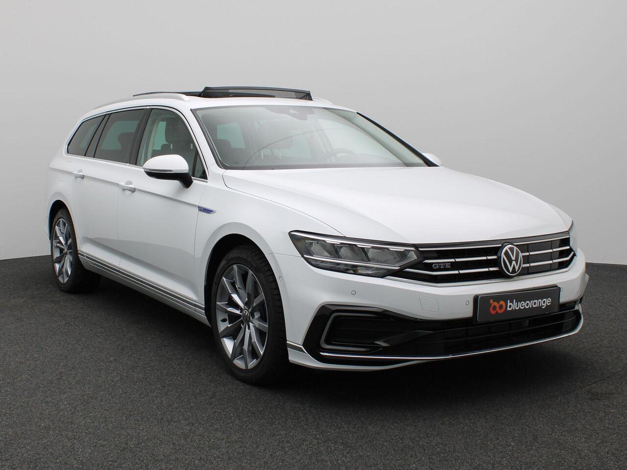 Volkswagen PASSAT Variant 1.4 TSI PHEV GTE Business 218PK DSG 360gr. Camera, Elektr. Achterklep, Digital Cockpit, Stoelverwarming, Keyless, 18" LM Velgen, Pano-Schuifdak, Adaptive cruise control