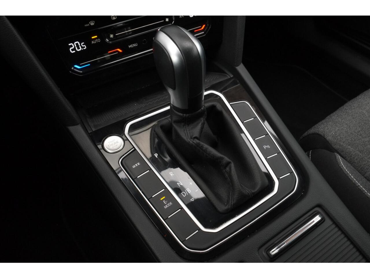 Volkswagen PASSAT Variant 1.4 TSI PHEV GTE Achteruitrijcamera