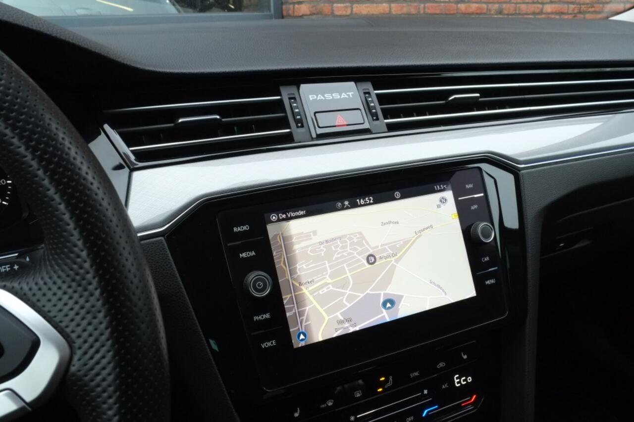 Volkswagen PASSAT Variant GTE