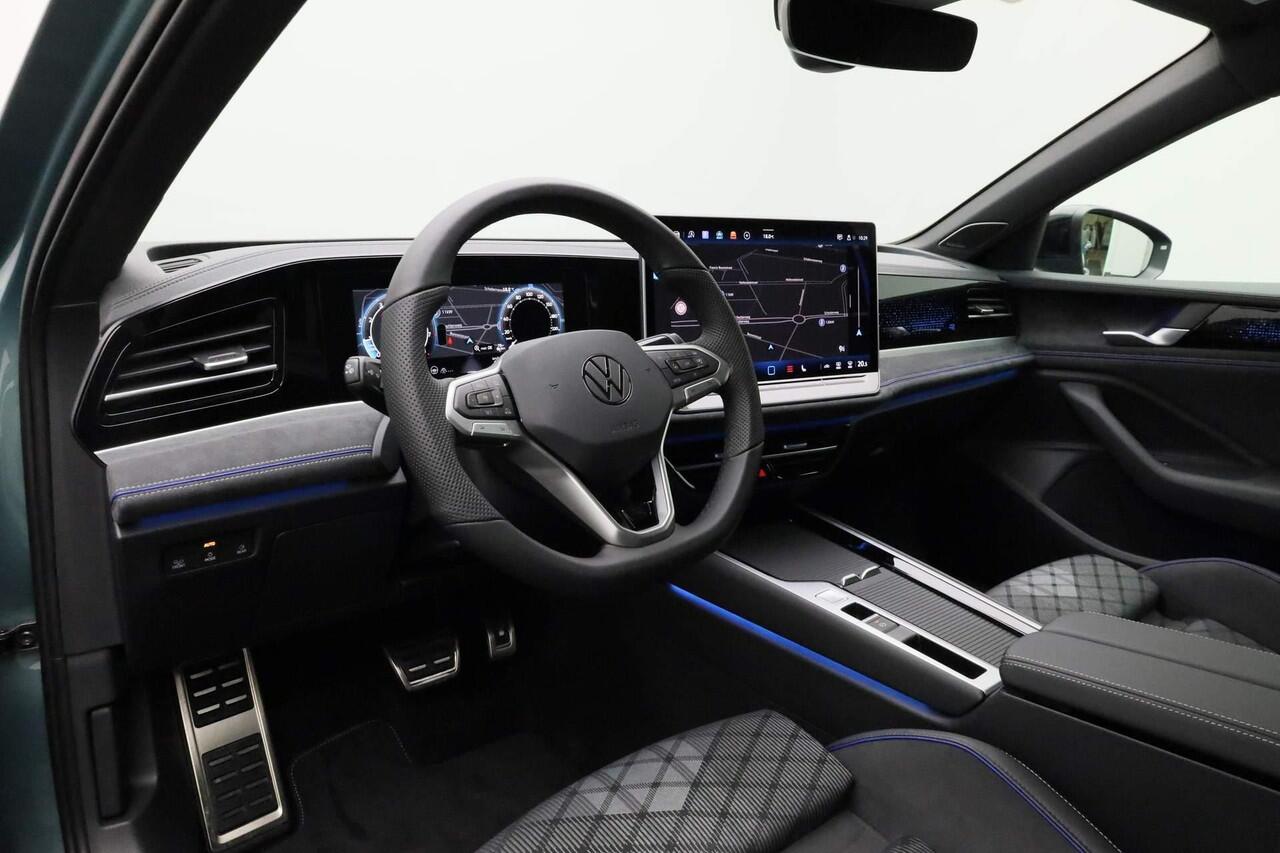 Volkswagen PASSAT Variant R-Line Edition 1.5 eTSI 150PK DSG