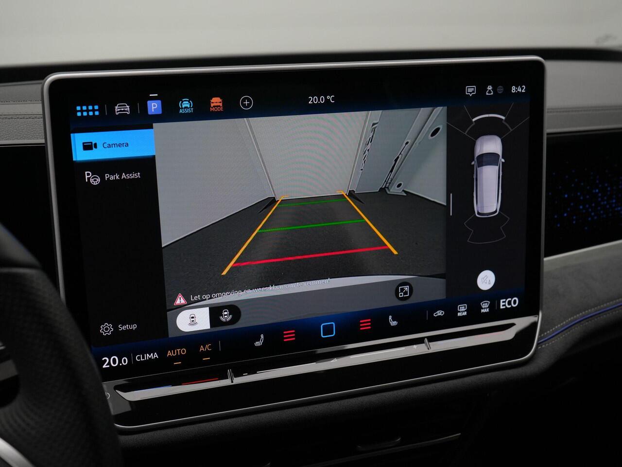 Volkswagen PASSAT Variant 1.5 eHybrid 272 pk DSG R-Line Edition | IQ Light | Harman Kardon/sound | Head-up Display | Black Style | 19 inch