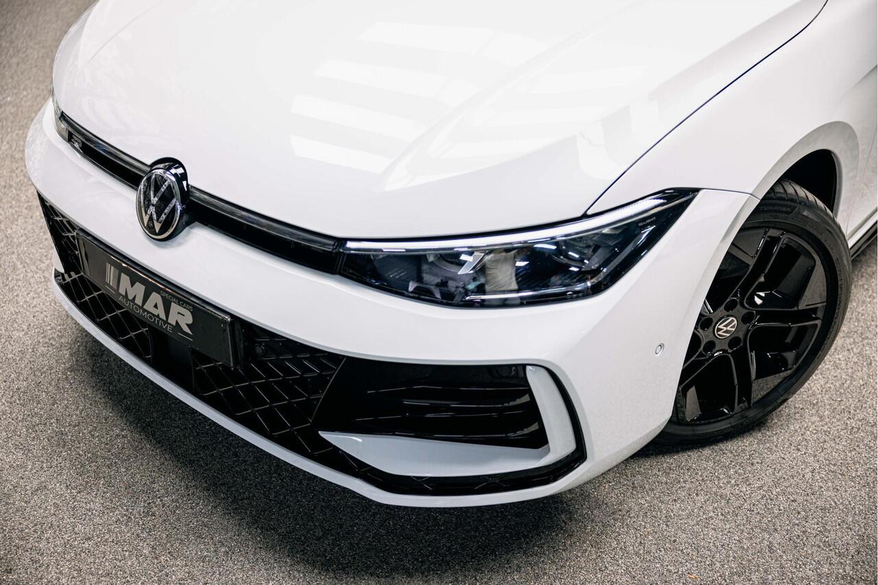 Volkswagen PASSAT Variant R-Line Diesel | Trekhaak | Pano | Head-up | Stoelmassage |