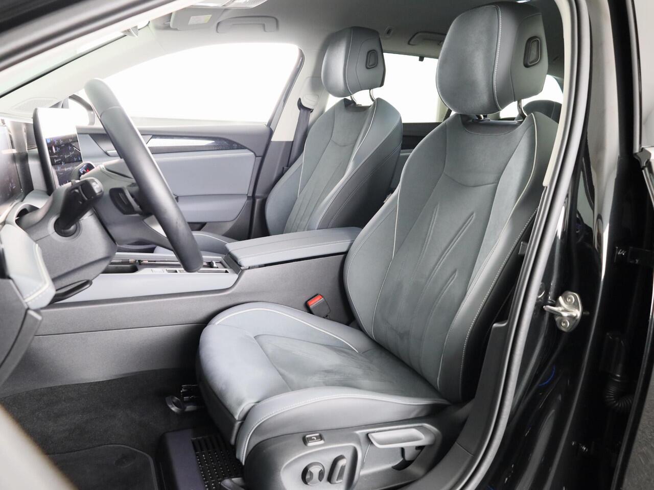 Volkswagen PASSAT Variant 1.5 eTSI 150PK | Automaat (DSG) | Apple Carplay & Android Auto | Navigatie | Led | Camera |