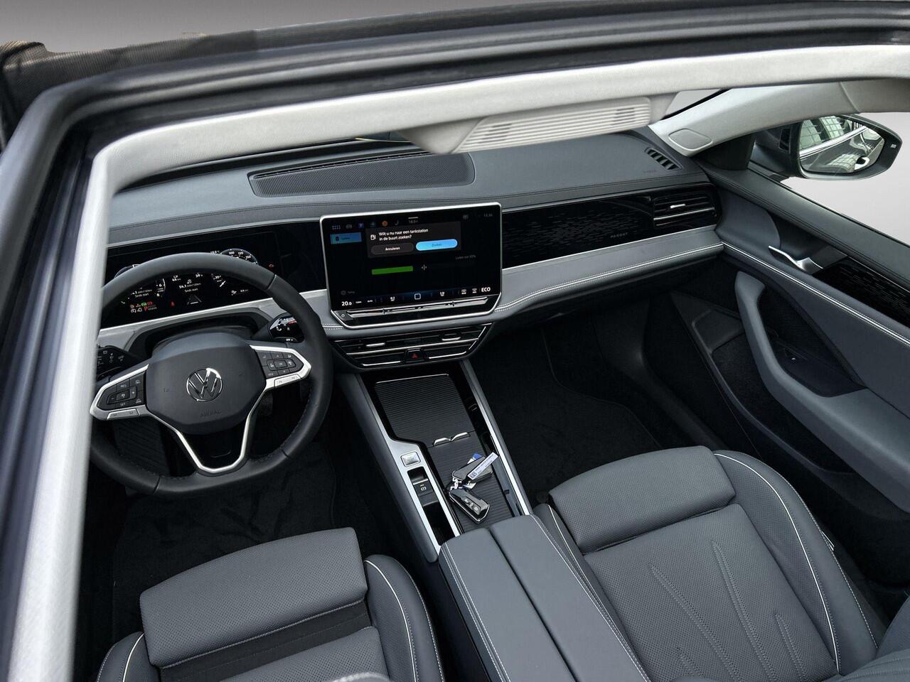 Volkswagen PASSAT Variant Elegance Business 1.5 eHybrid 150 kW / 204 pk Vari