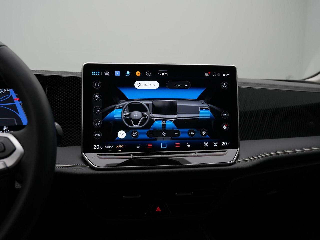 Volkswagen PASSAT Variant 1.5 eTSI 150 pk DSG Business | Trekhaak | 360 camera | Leder/alcantara | Stuur-/stoelverwarming | Massage