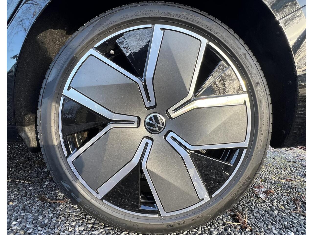 Volkswagen PASSAT Variant Hybrid 272pk DSG R-Line (Pano,Trekhaak,Camera)