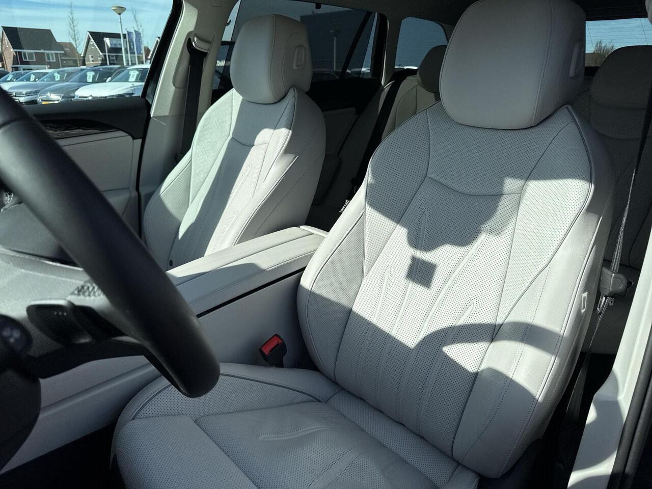 Volkswagen PASSAT Variant 1.5 eHybrid Elegance | Leder | Trekhaak | 272 pk | 5 jaar Fabrieksgarantie | SOH 100% | PHEV |