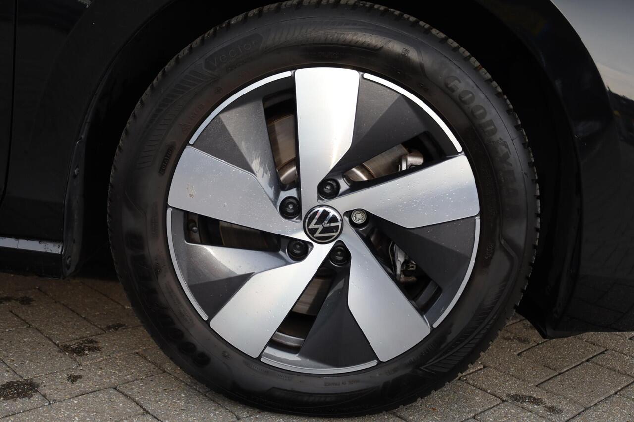 Volkswagen PASSAT Variant 1.5 eHybrid DSG Business Hybride trekhaak head up! winterpakket stoel en stuurwiel verwarming ergo stoelen met leder alcantara privacy glas navigatie geactiveerd camera dodehoeksensor 17" LMV met 4 seizoenenbanden