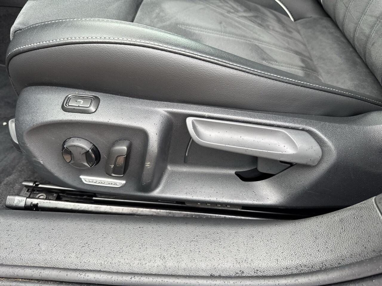 Volkswagen PASSAT Variant 1.5 eHybrid Business | PHEV | 204 pk | Trekhaak | A-Camera | ERGO | SOH 100% |