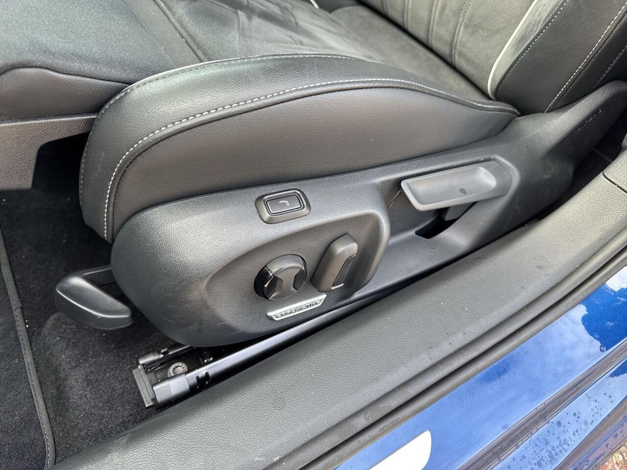 Volkswagen PASSAT Variant 2.0 TDI 110kW DSG7 Elegance | 150 pk | Trekhaak | DIESEL | Automaat |Massage Stoelen | LED | A-Camera |